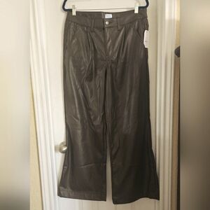 Time and Tru Women's High Rise Faux Leather Wide Leg Trousers – Regular, Short,